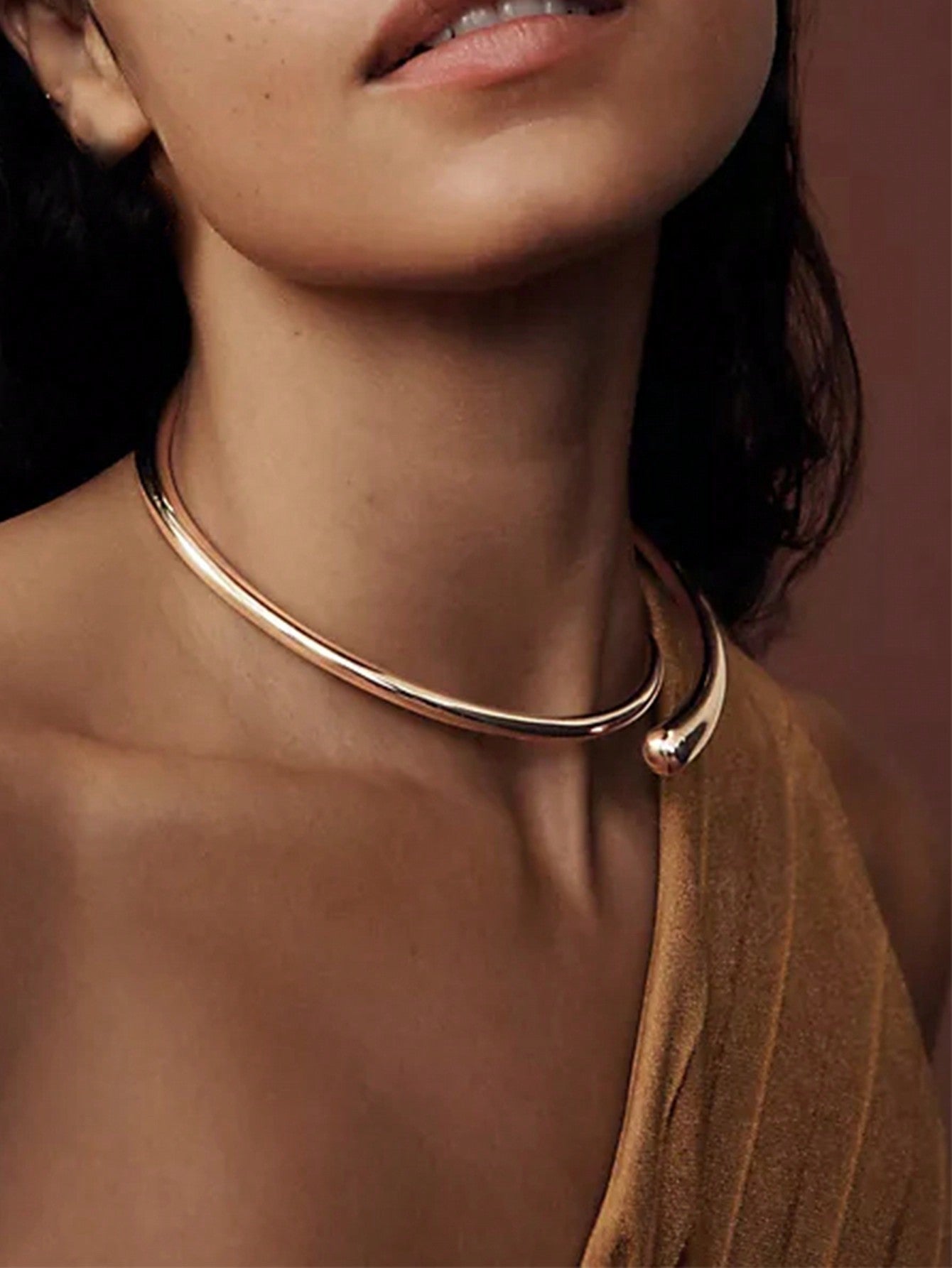Collier métal simple pour femmes