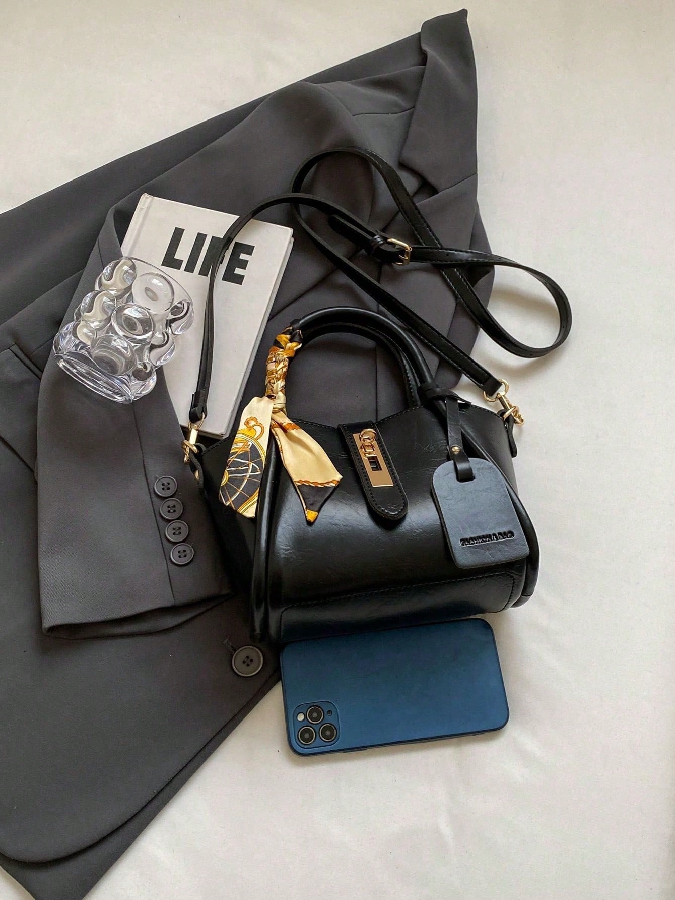Sac banane en PU avec boucle de verrouillage et foulard gratuit pour femmes