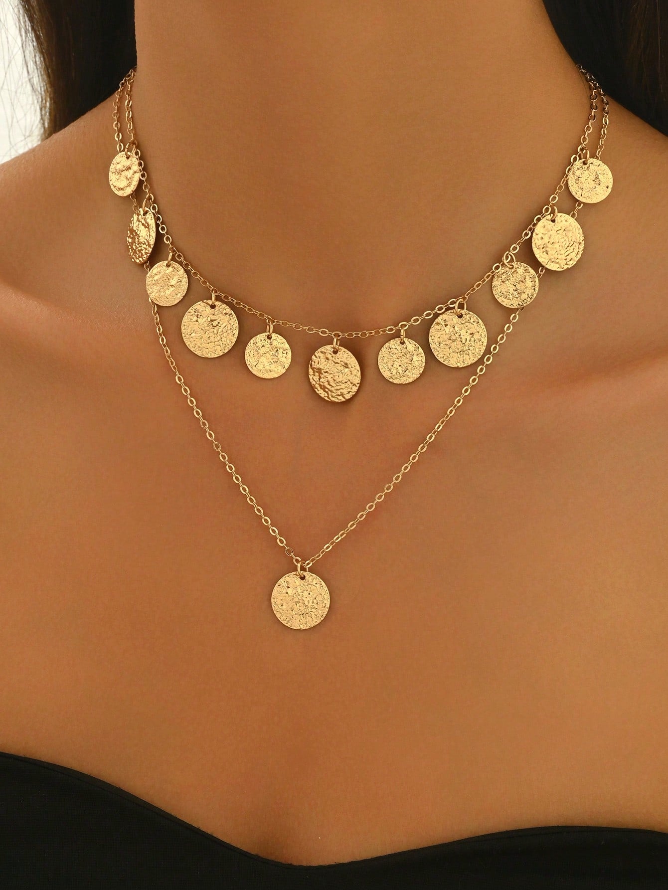 Collier pendentif pièce métal franges style punk pour femme