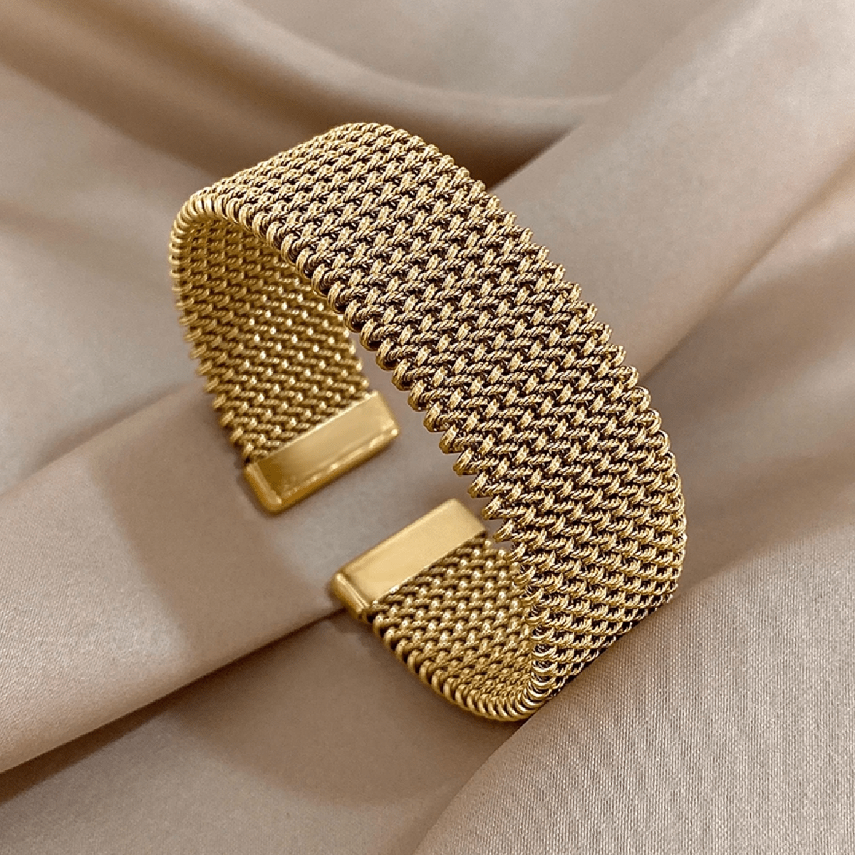 Bracelet tressé or 18 carats pour femme