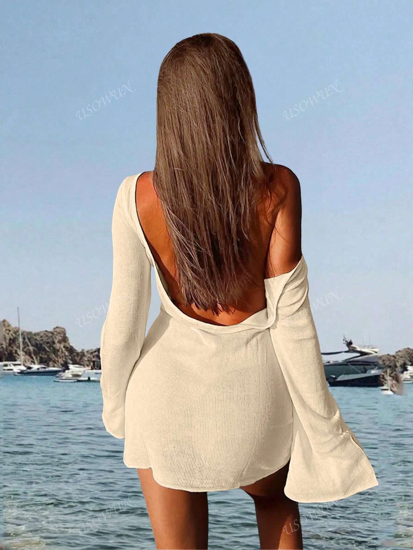 Robe transparente dos nu pour plage