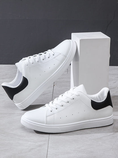 Chaussures avec chaîne de lacet détachable