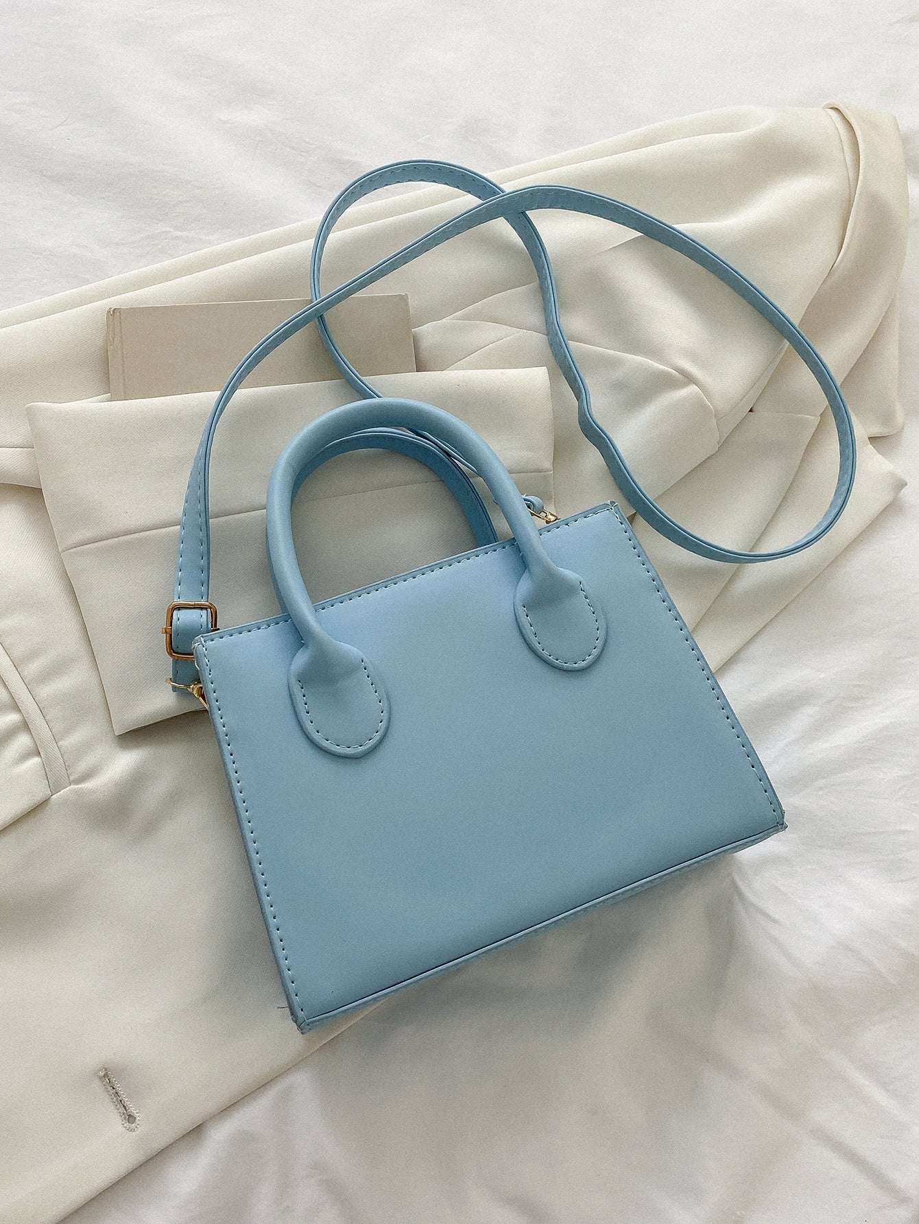 Sac carré minimaliste à double poignée