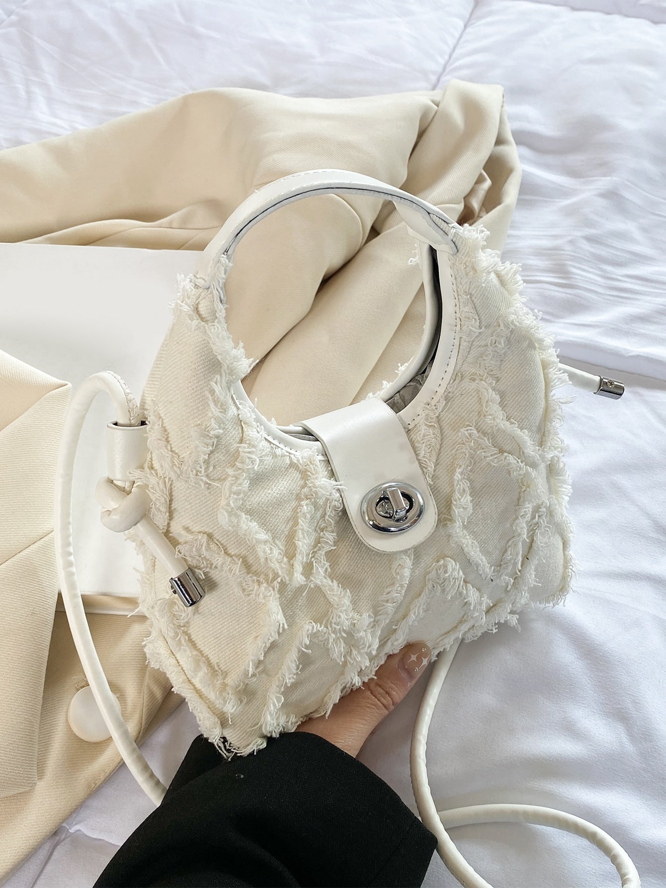 Sac hobo denim miniature à fermoir tournant pour femmes