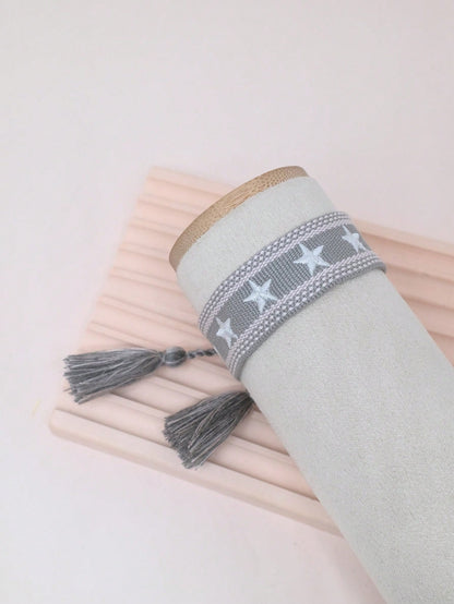 Bracelet étoile brodé à franges