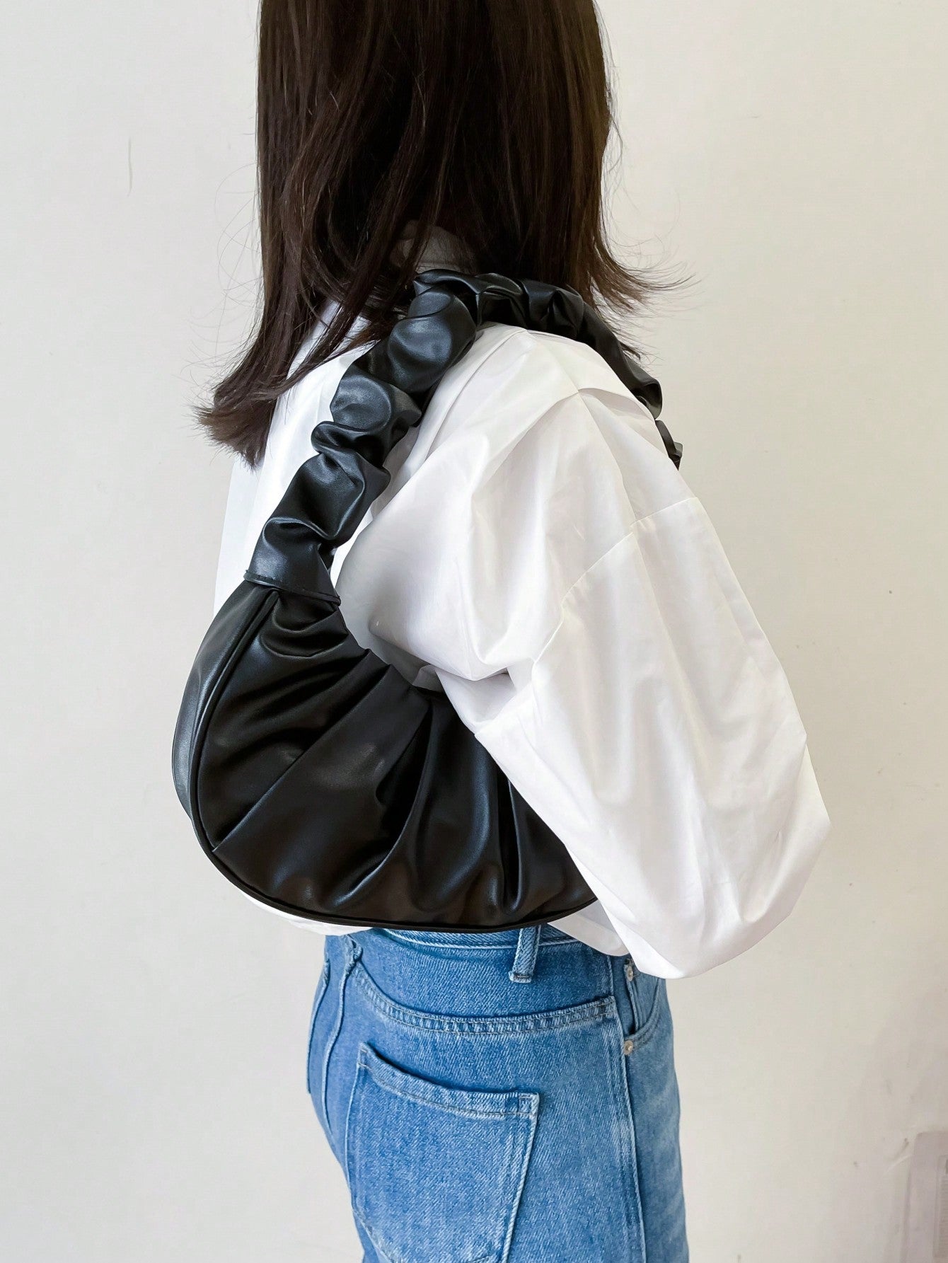 Sac bandoulière femme plissé couleur unie