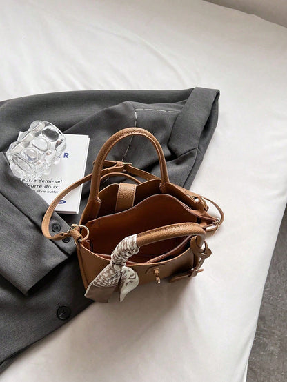 Sac bandoulière en PU avec boucle et écharpe