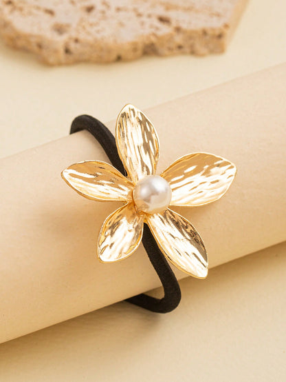 Chouchou Femme avec Fleur Métallique et Perle - Accessoire Cheveux Plage