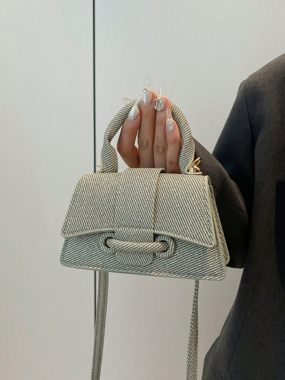Pochette femme carrée mini unie polyvalente