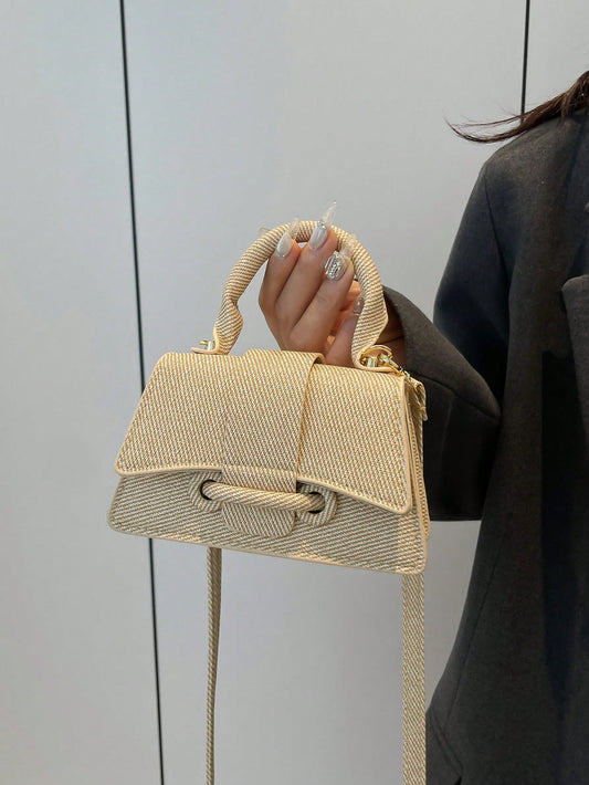 Pochette femme carrée mini en cuir uni