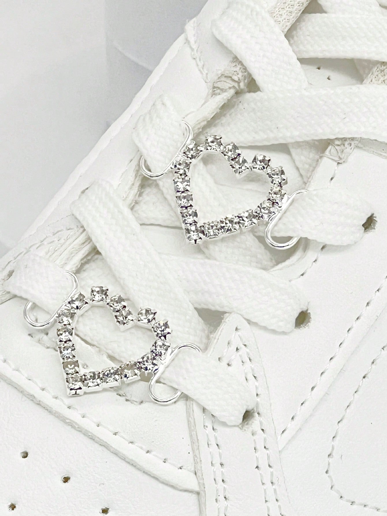 2 décorations de chaussures élégantes avec strass et perles
