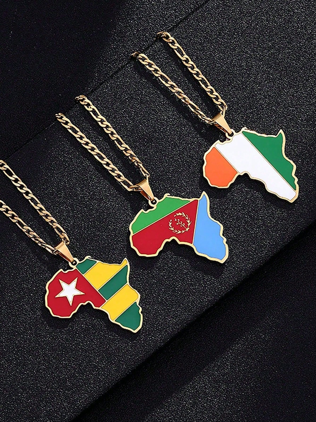 Collier Homme Minimaliste Carte Afrique Personnalisé