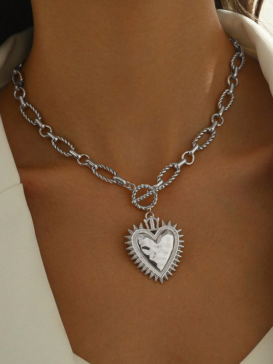 Collier cœur martelé argent, chaîne torsadée, pour femme