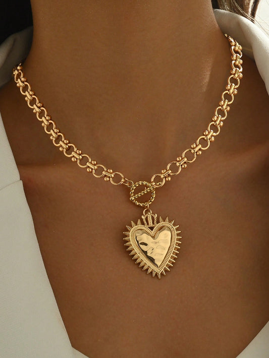 Collier pendentif cœur en métal doré, minimaliste et chic