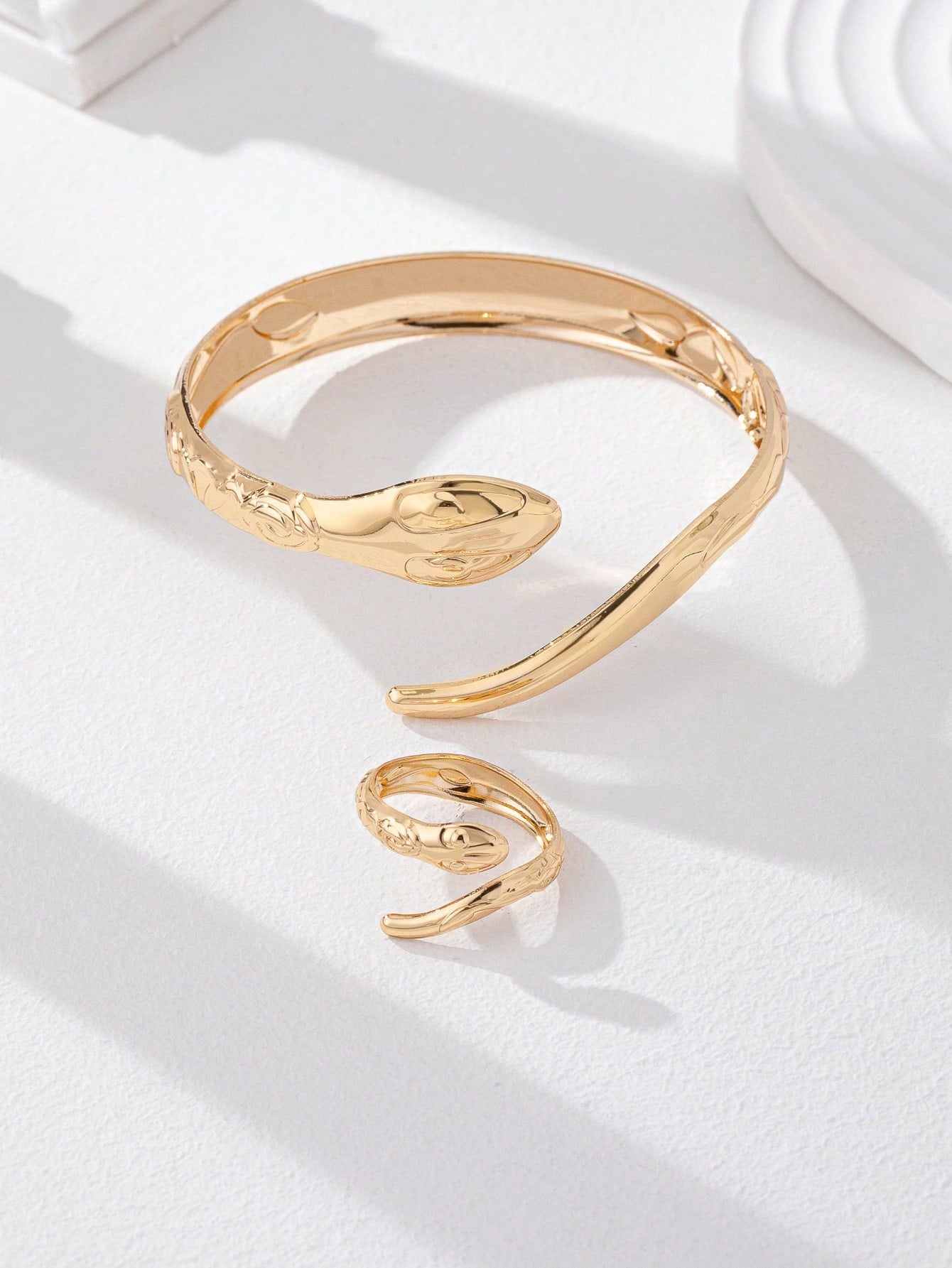 Ensemble bracelet et bague serpent pour femmes
