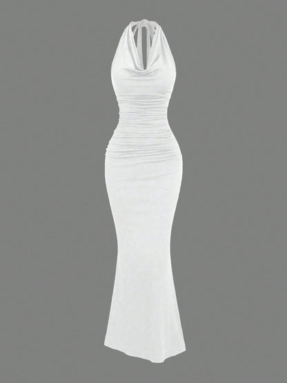 Robe sirène noire col drapé pour soirée