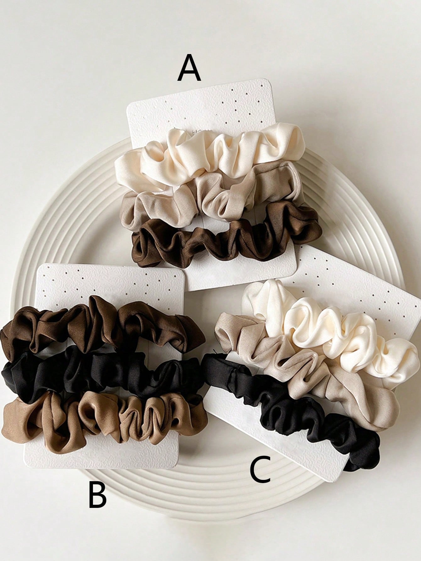 Chouchous satin 6 pièces - Noir, blanc, rose, bleu - Taille moyenne