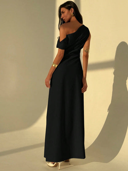 Robe longue asymétrique beige - Élégante et minimaliste