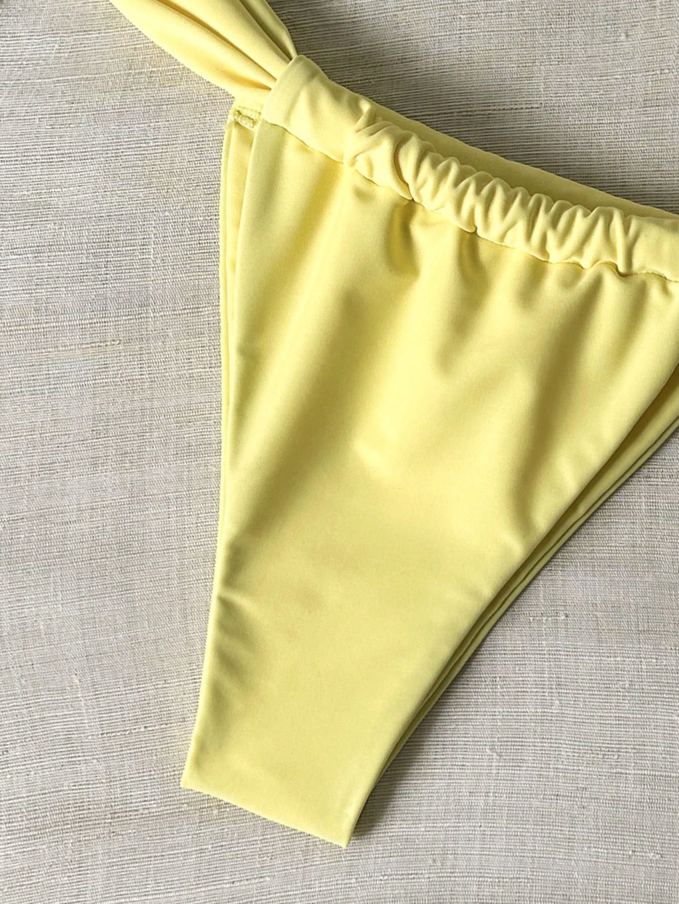 Bikini bandeau string métal uni pour femme
