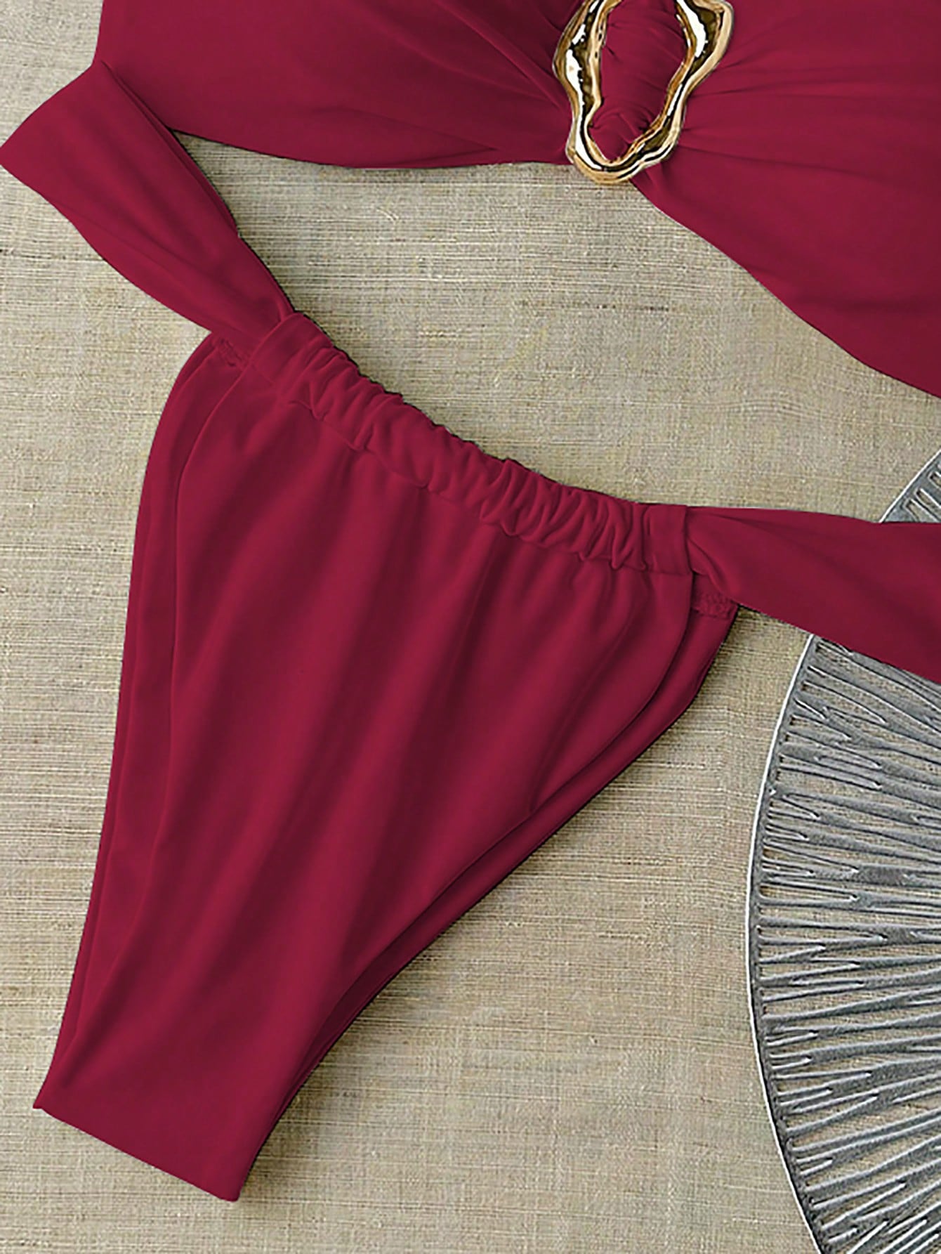 Top bandeau et string bikini métallisé pour femme