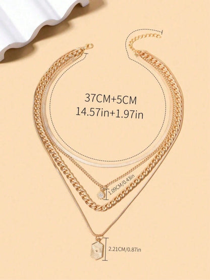 Collier multicouche femme avec pendentif losange strass