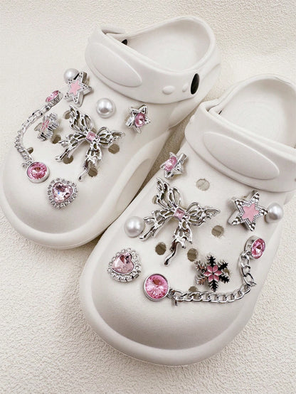 16 Décorations Cœur Résine avec Perles et Strass pour Chaussures