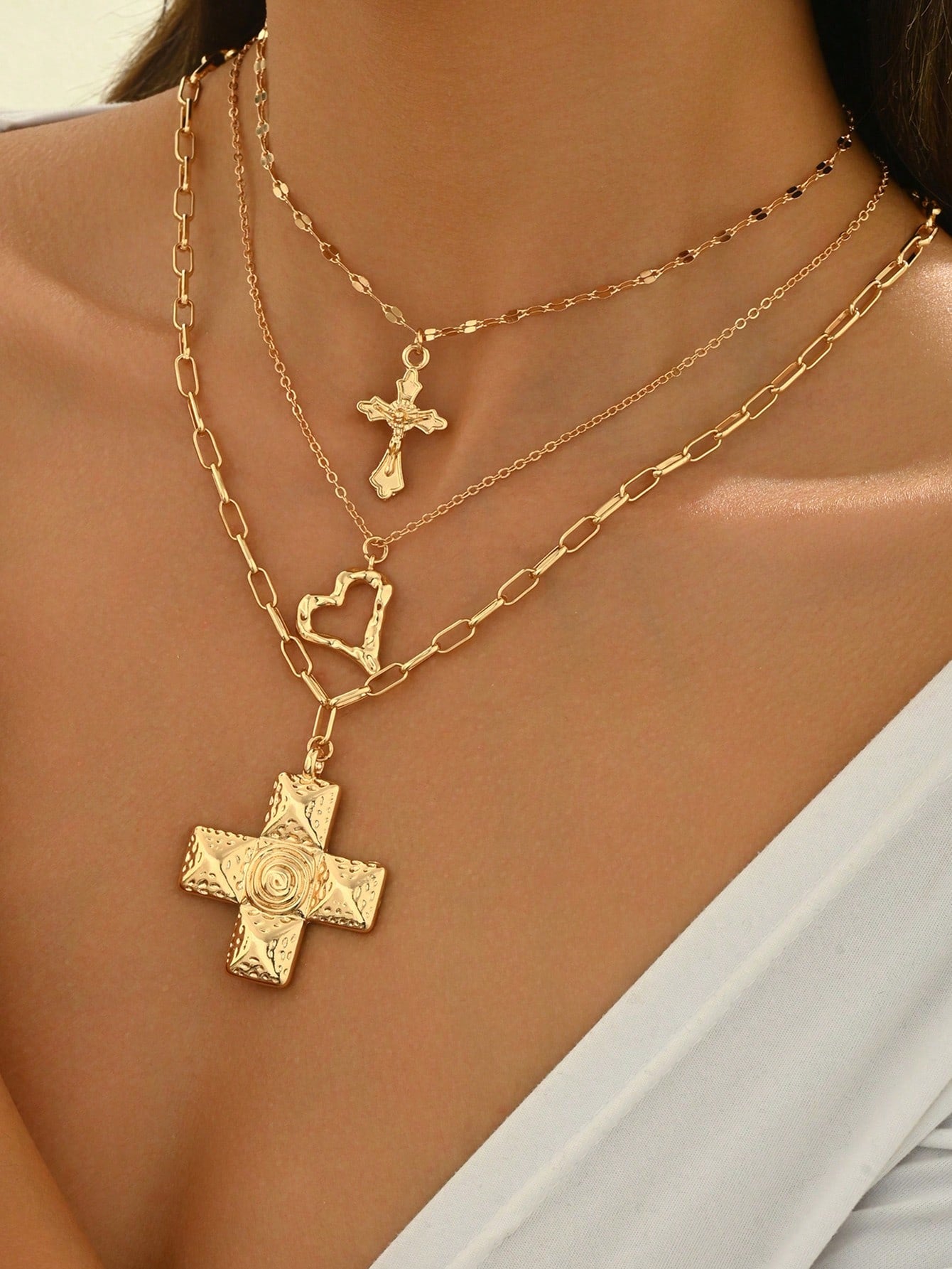 Collier pendentif cœur et croix 3 pièces pour femmes