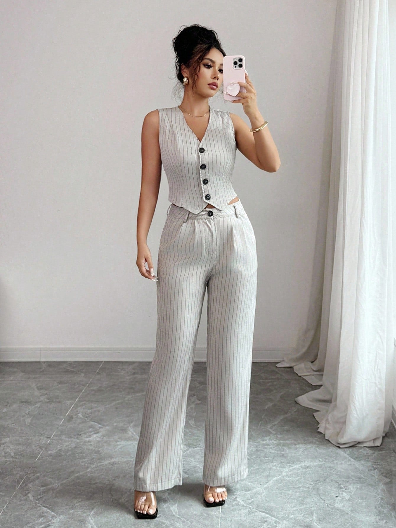 Ensemble femme gilet carreaux et pantalon ample décontracté
