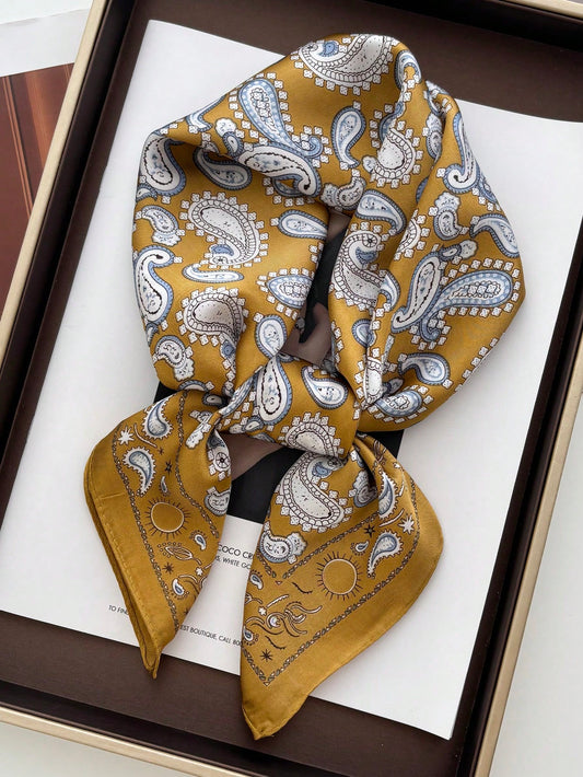 Foulard carré 70cm en faux soie imprimé cachemire