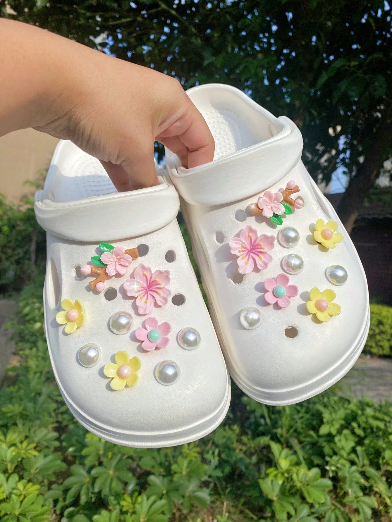 Clips à chaussures perles fleurs 18 pièces DIY