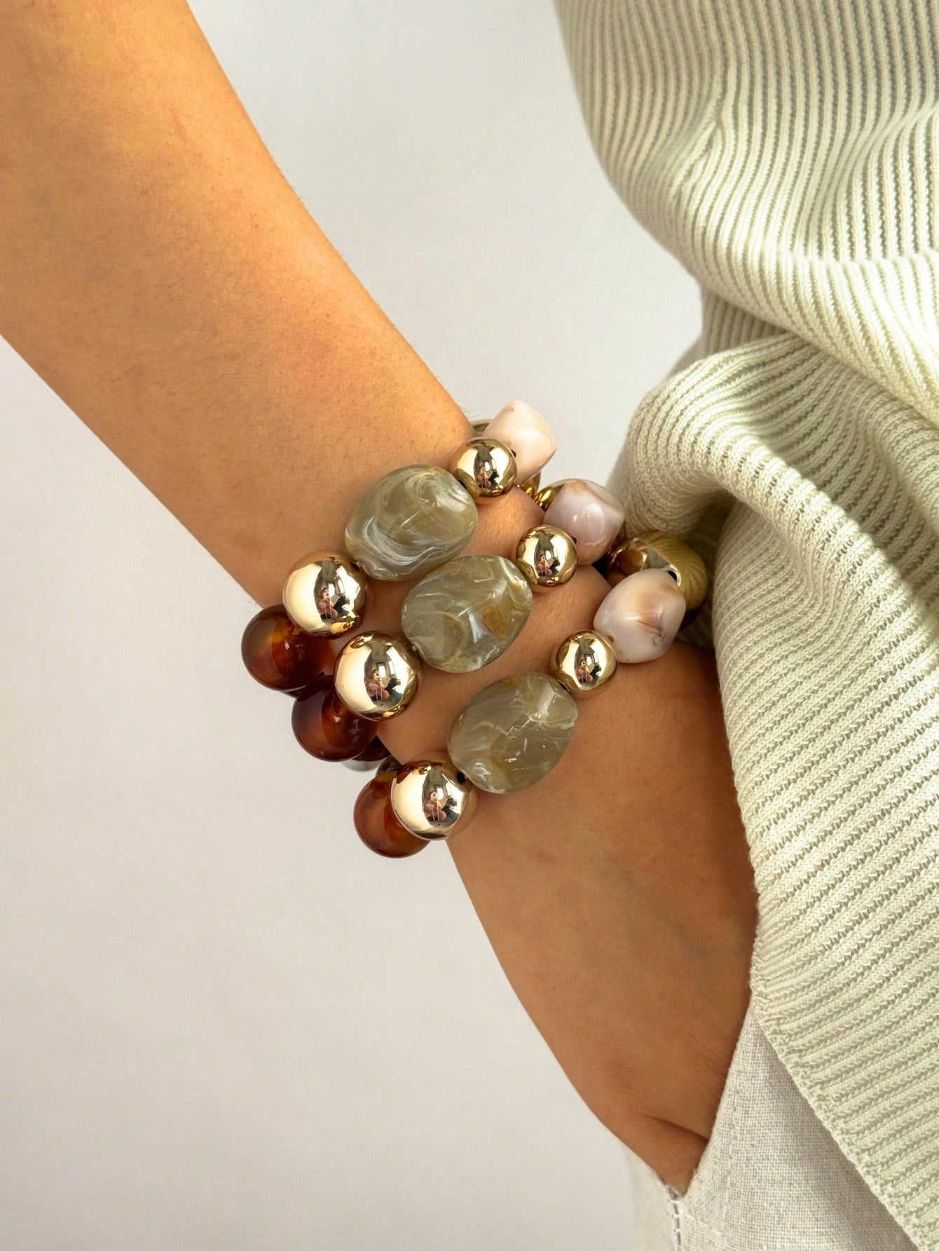 Bracelet acrylique 3 pièces avec perles, multi-couches épais